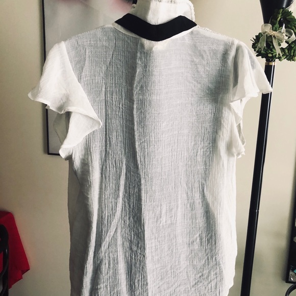 Top - Picture 2 of 3